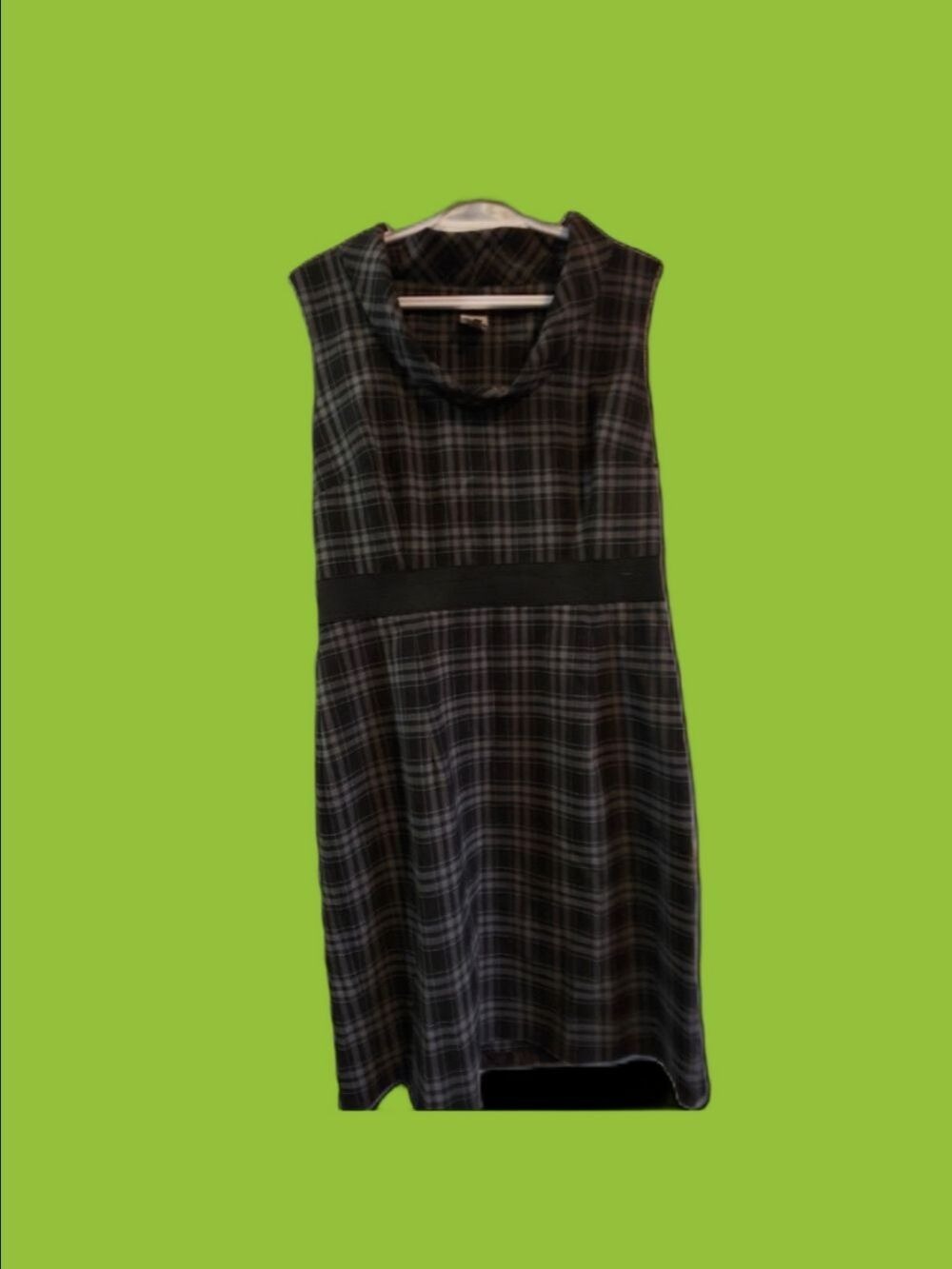 4/$67 Deal! Vintage Simone Canadian Made Black and Gray Checkered Midi Dress